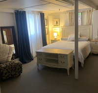 Private room downstairs area - Winery Find