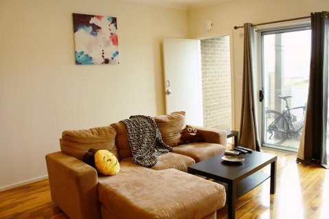 Private Room, Awesome Amenities - Molonglo Valley - Winery Find 0