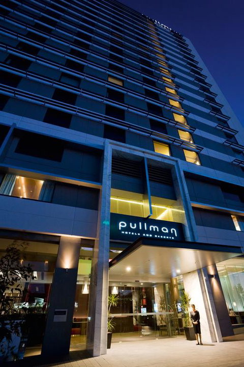 Pullman Sydney Olympic Park - Winery Find 3