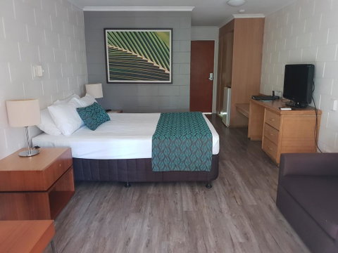 Rainforest Castaways Resort And Spa - Winery Find 0