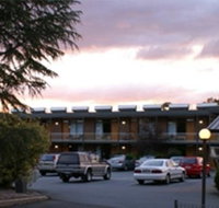 Red Cedars Motel - Winery Find