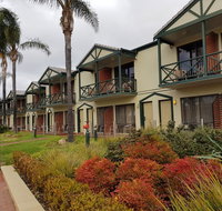 Renmark Hotel Motel - Winery Find