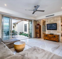Resort Living with Private Pool sleeps 8 - Winery Find