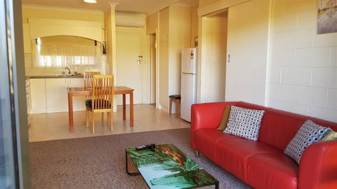Rise N' Shine - Min Stay 4 Nights - Winery Find 2