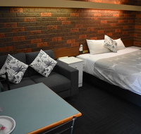 Riviana Motel - Winery Find