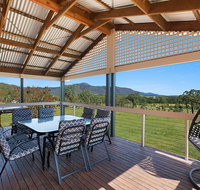 Rosamund House in Broke 4br House in walking distance to Cellar Doors - Winery Find