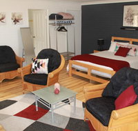 Salamander Beach Accommodation - Adults Only - Winery Find