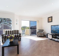Sandy Point Luxury', 117a Sandy Point Road - air con & foxtel - Winery Find