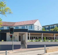 Seabreeze Hotel - Winery Find