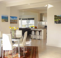 Seaside Retreat - Winery Find