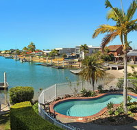 Serenity Waters 6 - Pristine 2 BDRM Apt with Water Views - Winery Find