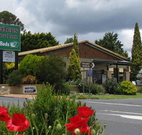 Settlers Motor Inn - Winery Find