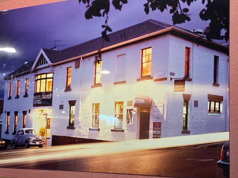 Shipwrights Arms - Winery Find 0