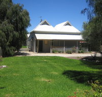 Showgrounds Cottage Naracoorte - Winery Find