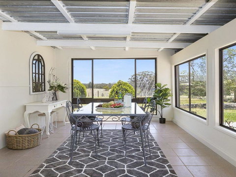 Silky Oak Cottage - Cosy With Country Views - Winery Find 0