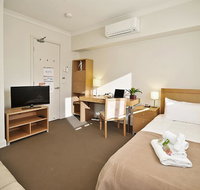 Single Room w/ Private Bathroom in Brunswick - Winery Find