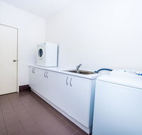 Soldiers Point Road 214A - Winery Find