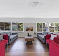 Spacious Living on Victoria - Winery Find