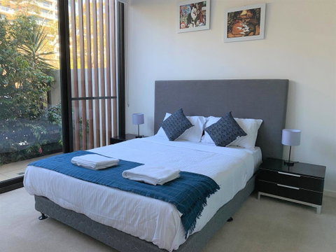 Spacious&Cozy 1 Bedroom + 1 Bathroom Zetland APT - Winery Find 2