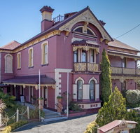 Stannum House - Winery Find