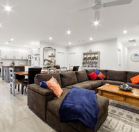 StayCentral - Rosanna Luxurious Mansion - Winery Find