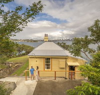 Steele Point Cottage - Winery Find