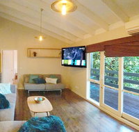 Steep Creek Retreat - Winery Find