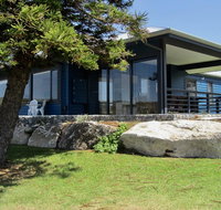 Storm Bay Cottage - Winery Find
