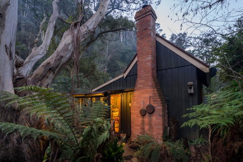 Stringer's Cottage - Winery Find 0