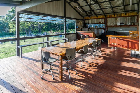 Studio 165 Hidden Gem On 50 Acres With Bay Views - Winery Find 2