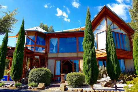 STUNNING HOME WITH AMAZING VIEWS - Just 20 Mins To The City And Only 10 To MONA! - Winery Find 3