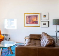 Stylish Warehouse Convert 2 Bedroom Apartment - Winery Find
