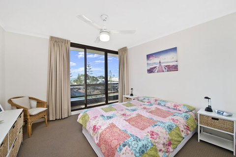 Sundial 503 8-10 Hollingworth Street - Winery Find 1