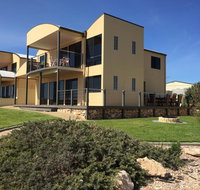 Sunset Cove Beach House - Winery Find