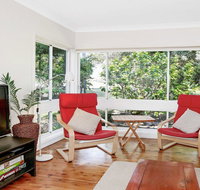 Surf Beach Views - quiet position close to beach - Winery Find