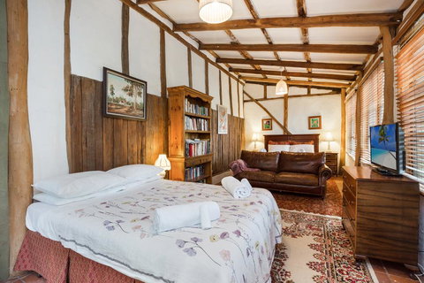 Taradale House Estate - Winery Find 1