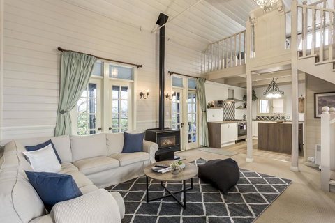 Tasmania Frankford Road - Winery Find 0