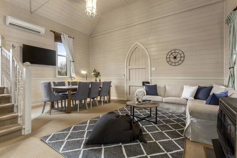 Tasmania Frankford Road - Winery Find 3