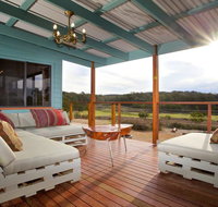 Tea Tree Hollow - 50 percent off third night on weekend - Winery Find