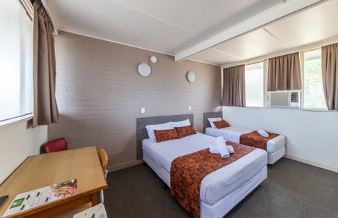 The Australian Hotel Murgon - Winery Find 2