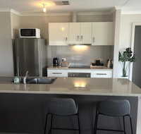 The Baltimore - Family Home Getaway - Winery Find