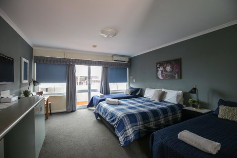 The Bayview Hotel - Winery Find 0