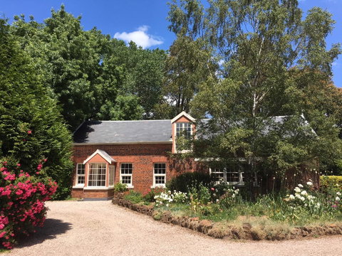 Tahara Cottage - Winery Find 1