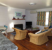 Orford Prosser Holiday Units - Winery Find