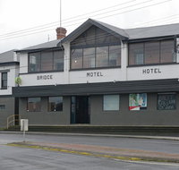 Bridge Hotel - Winery Find