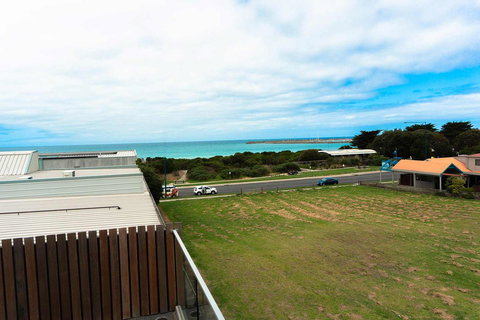 The Apollo - Winery Find 15