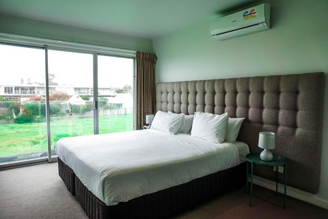 The Apollo - Winery Find 18