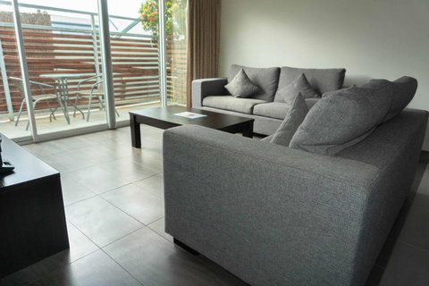 The Apollo - Winery Find 14