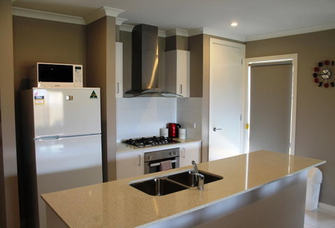 Atarhi Villas - Melbourne - Winery Find 3