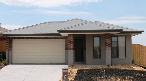 Atarhi Villas - Melbourne - Winery Find 0